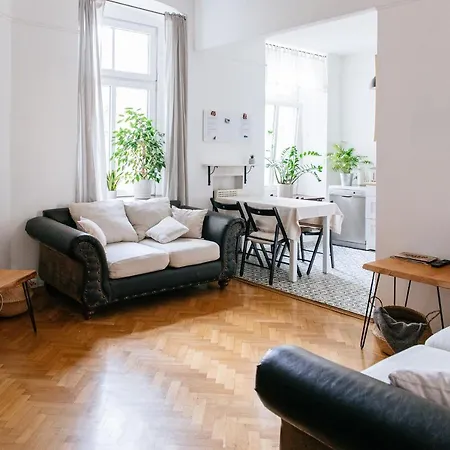 Comfortable & Spacious Lodz City Center Apartment Екстер'єр фото